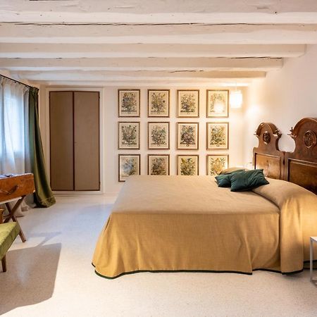 Apartamento Palazzo Borgoloco Venecia Exterior foto