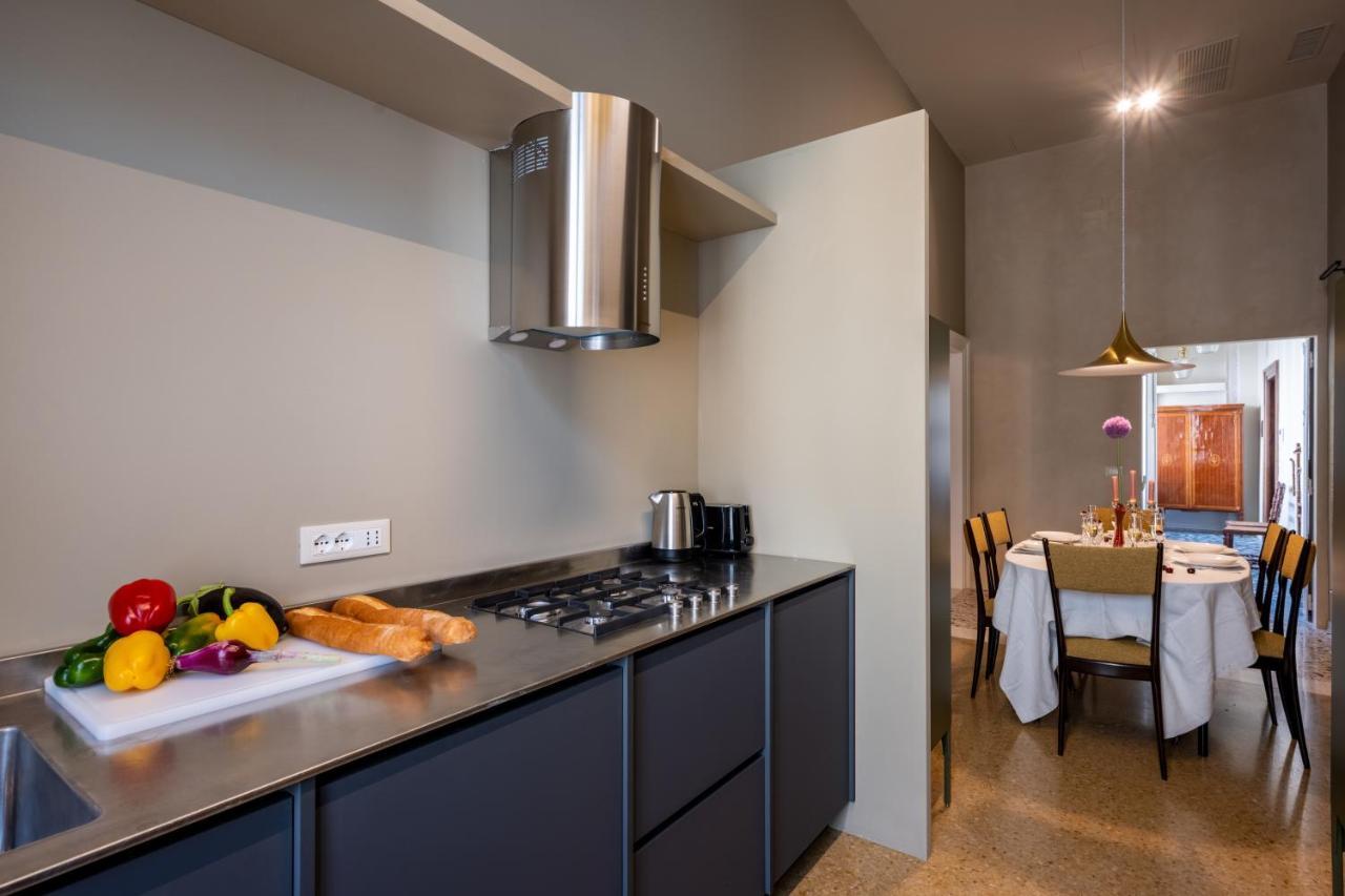 Apartamento Palazzo Borgoloco Venecia Exterior foto