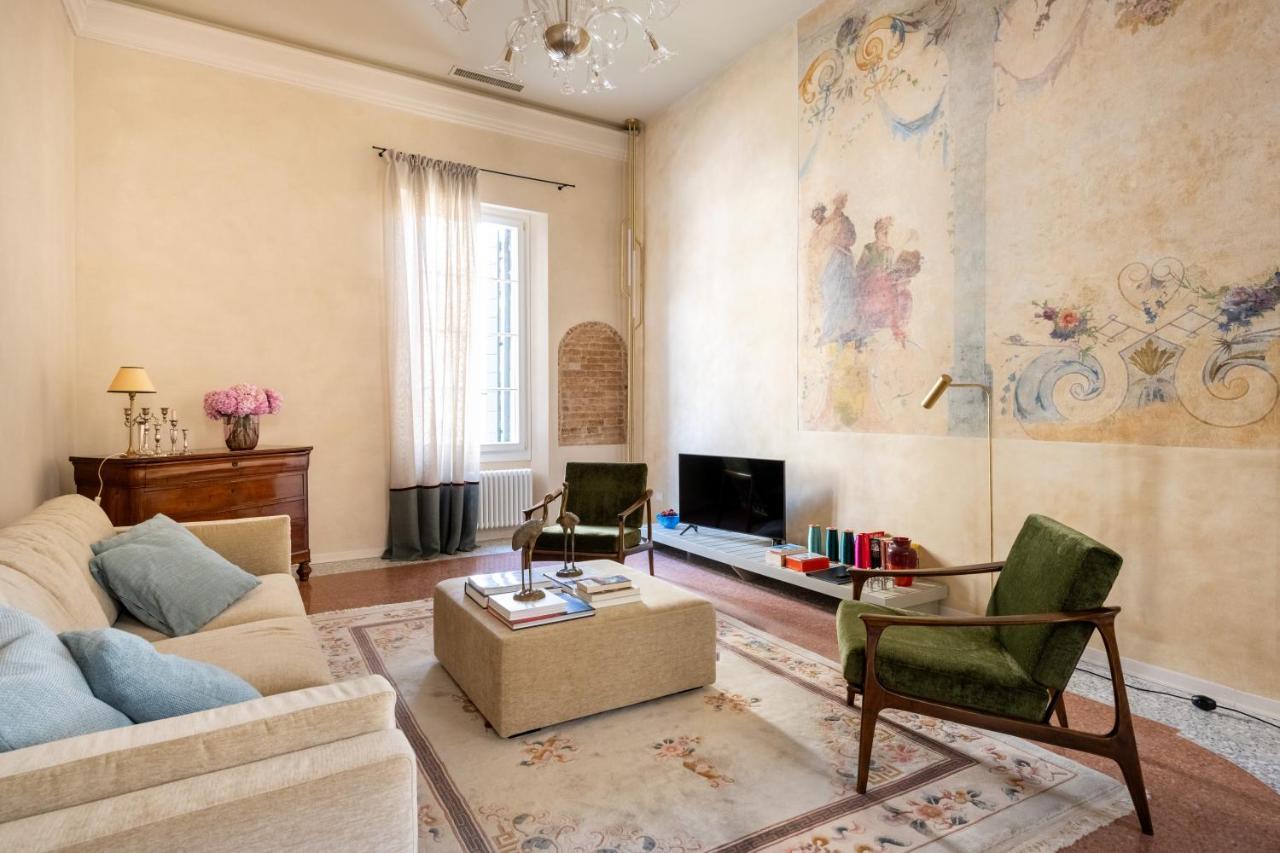 Apartamento Palazzo Borgoloco Venecia Exterior foto