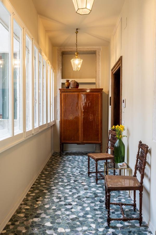 Apartamento Palazzo Borgoloco Venecia Exterior foto